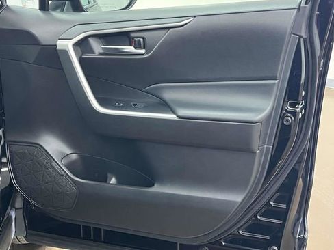 Used 2024 Toyota RAV4 XLE image 24