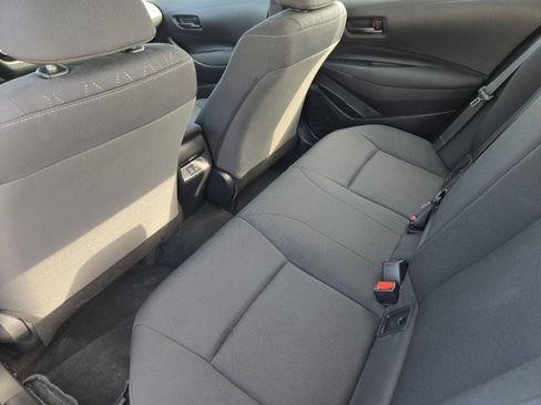 Used 2025 Toyota Corolla LE FWD image 11