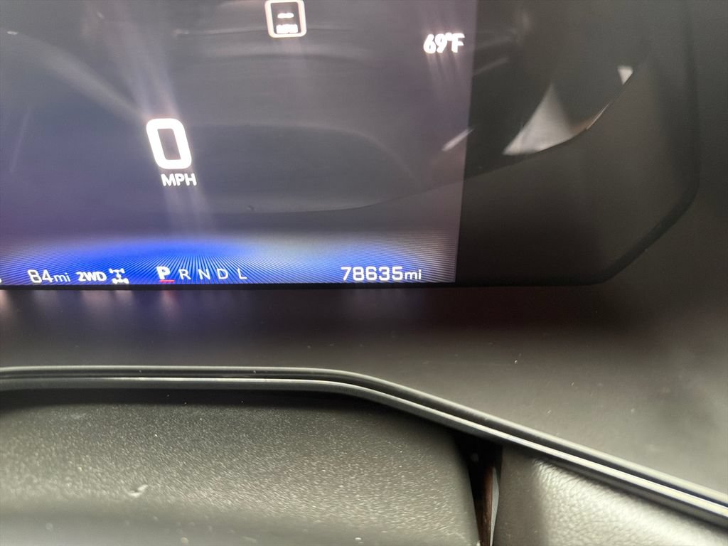 Used 2023 Chevrolet Colorado LT w/ LT Convenience Package II AWD/4WD image 16