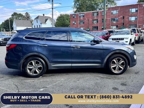 Used 2016 Hyundai Santa Fe SE AWD/4WD image 4