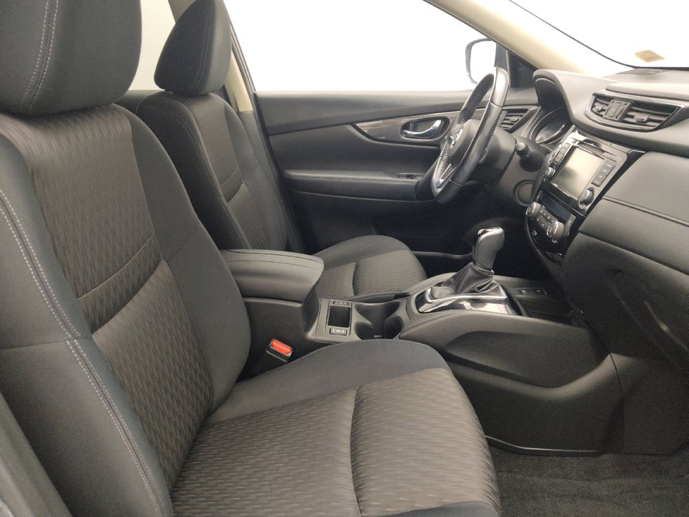 Used 2019 Nissan Rogue SV w/ Premium Package FWD image 21