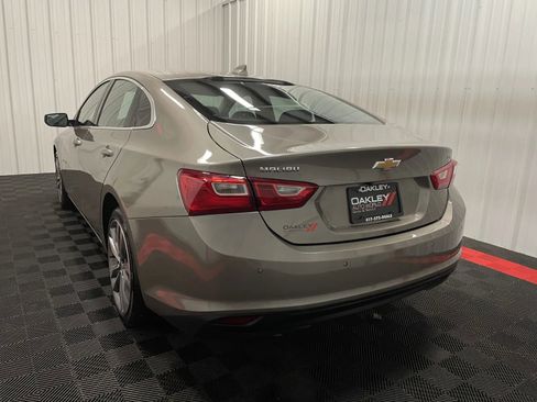 Used 2025 Chevrolet Malibu LT FWD image 13