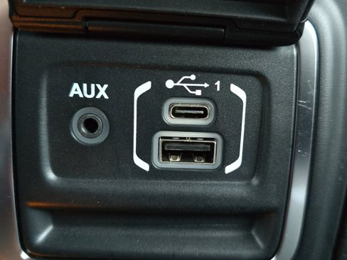 Used 2024 Jeep Wrangler Sahara w/ Technology Group image 19