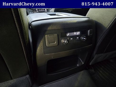 Used 2019 Chevrolet Tahoe LT image 24