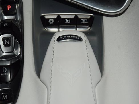 Used 2020 Chevrolet Corvette Stingray Preferred Cpe w/ 2LT Preferred Equipment Group image 32