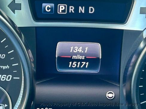 Used 2018 Mercedes-Benz SL 550 image 44
