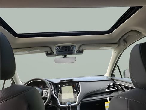 Used 2025 Subaru Outback Limited image 21