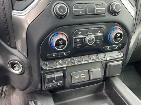 Used 2020 Chevrolet Silverado 1500 LT Trail Boss image 31