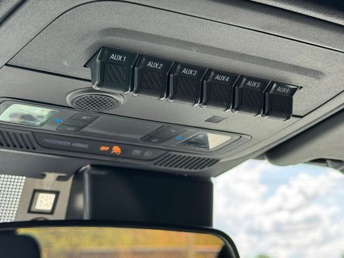 Used 2022 Ford Bronco 4-Door image 12