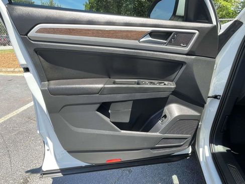 Used 2018 Volkswagen Atlas SEL Premium AWD/4WD image 28