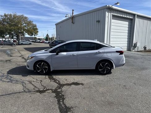 Used 2024 Nissan Versa SR w/ Trunk Package image 8