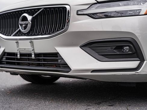 Used 2021 Volvo S60 T5 Momentum w/ Protection Package Premier image 16