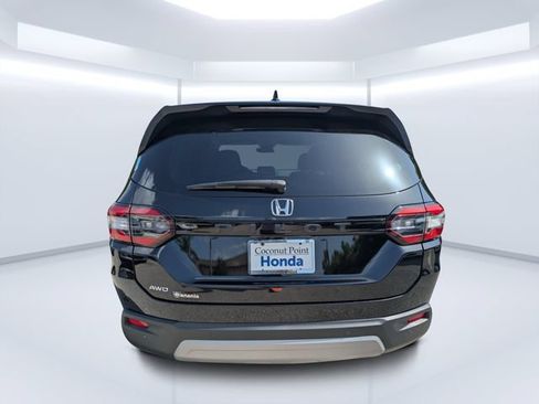 Used 2025 Honda Pilot EX-L image 4