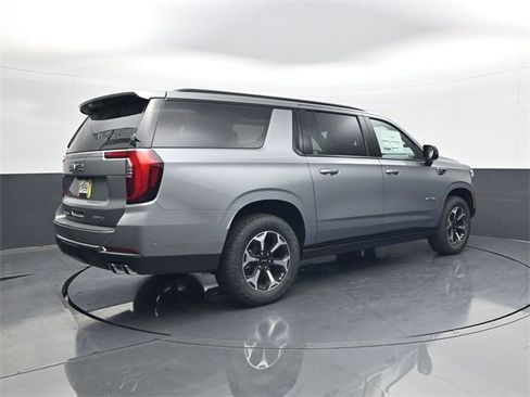 New 2026 GMC Yukon XL AT4 w/ AT4 Premium Plus Package image 5