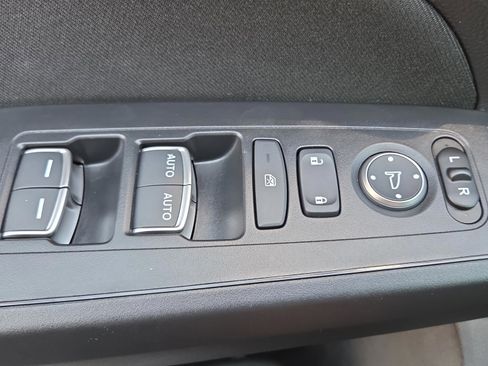 Used 2025 Honda Civic Sport image 33