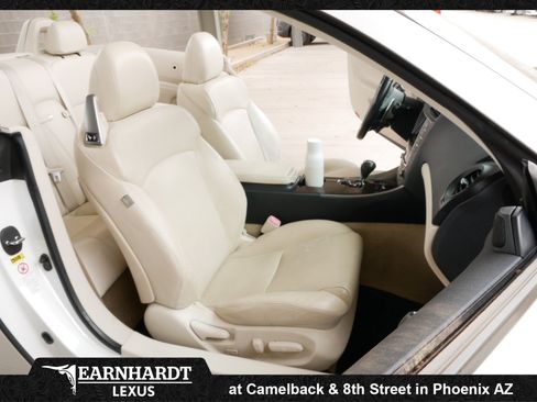 Used 2010 Lexus IS 350C RWD image 3