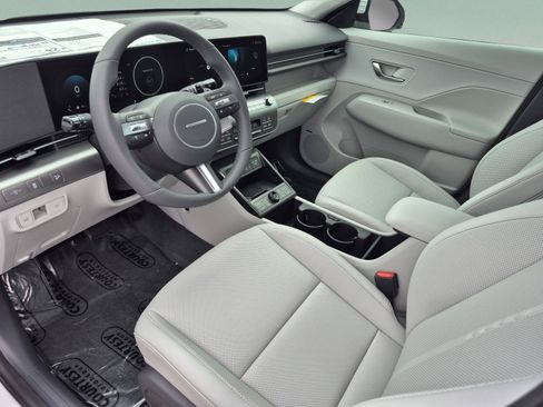 New 2026 Hyundai Kona Limited FWD image 18
