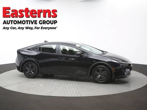 Used 2025 Toyota Prius LE FWD image 44