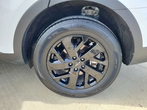 Used 2022 Kia Sorento S w/ Panoramic Sunroof Package image 27