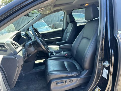 Used 2023 Honda Odyssey EX-L image 10