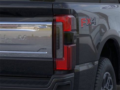 New 2026 Ford F250 Platinum image 21
