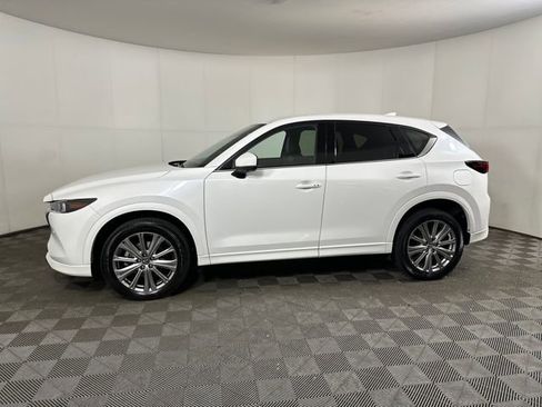 Used 2022 MAZDA CX-5 Signature image 6