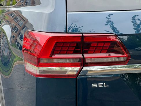 Used 2019 Volkswagen Atlas SEL Premium AWD/4WD image 11