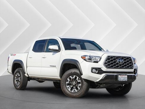 Used 2023 Toyota Tacoma TRD Off-Road AWD/4WD image 1