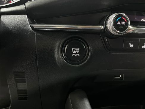 Used 2020 MAZDA MAZDA3 Premium image 19