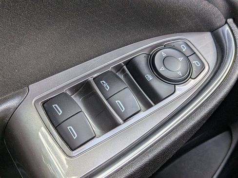 Used 2020 Chevrolet Malibu LT image 24