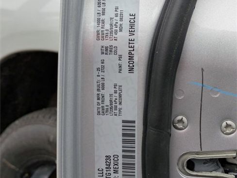 New 2026 RAM 3500 Tradesman image 31