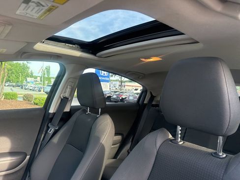 Used 2020 Honda HR-V EX image 8