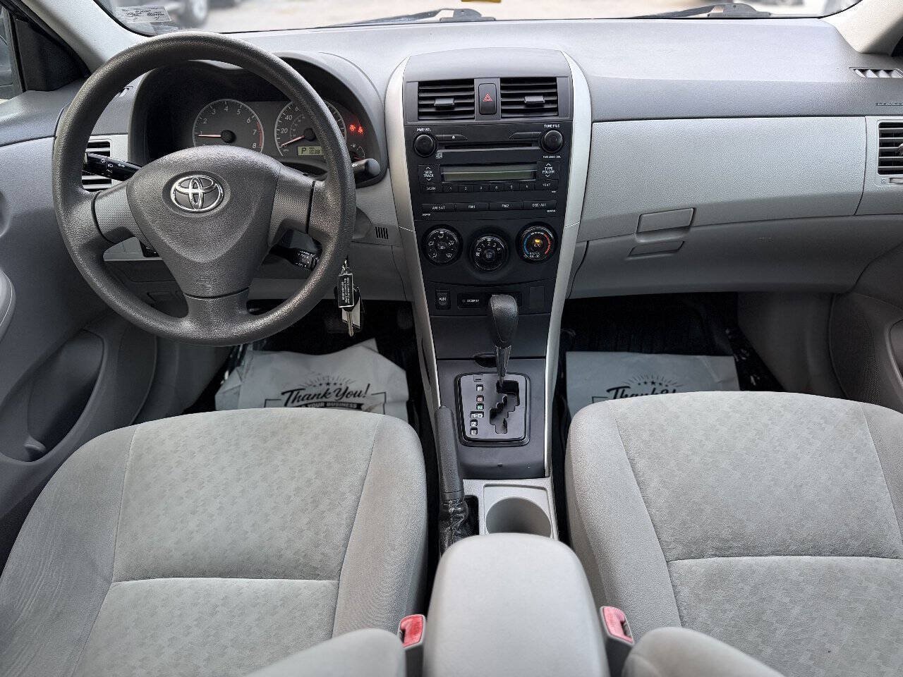 Used 2009 Toyota Corolla LE FWD image 16