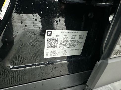 Used 2024 Cadillac XT4 Premium Luxury image 34