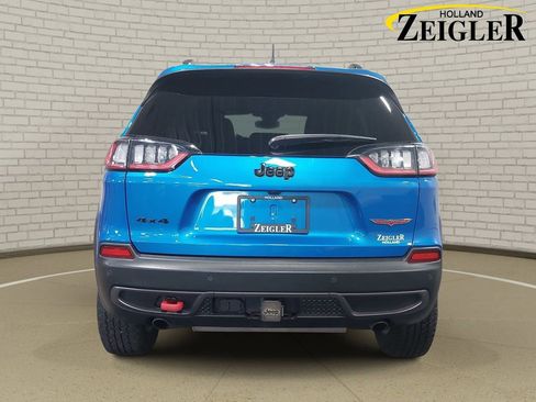 Used 2023 Jeep Cherokee Trailhawk w/ Trailer Tow Group AWD/4WD image 6
