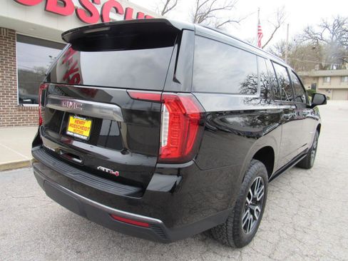 Used 2021 GMC Yukon XL AT4 w/ AT4 Premium Package image 12