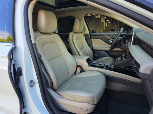 Used 2020 Lincoln Corsair Reserve w/ Equipment Group 201A FWD image 27