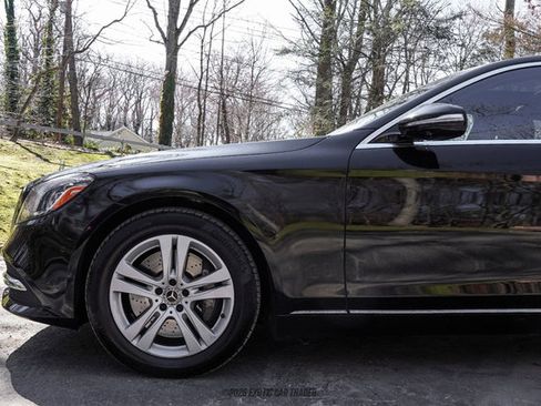 Used 2020 Mercedes-Benz S 560 4MATIC Sedan image 4