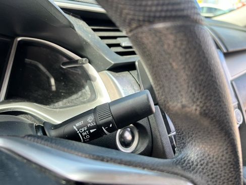 Used 2016 Honda Civic EX-T image 21
