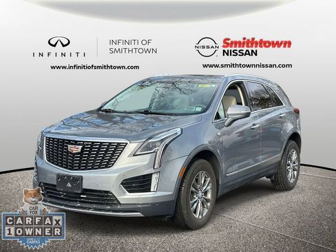 Used 2023 Cadillac XT5 Premium Luxury image 2