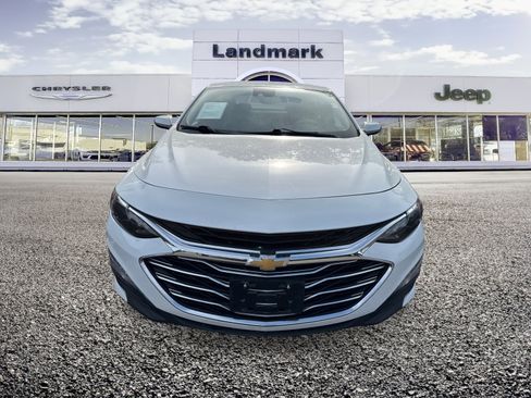 Used 2023 Chevrolet Malibu LT FWD image 1