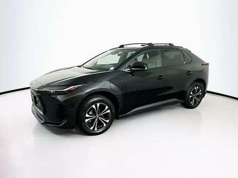 Used 2024 Toyota bZ4X FWD w/ Weather Package image 4