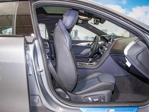 Used 2025 BMW 840i xDrive w/ Comfort Seating Package image 22