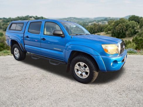 Used 2011 Toyota Tacoma PreRunner w/ TRD Off-Road Pkg RWD image 1