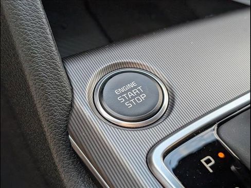 New 2026 Kia Sportage SX image 9