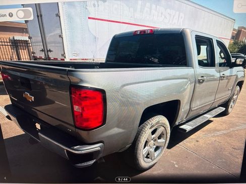 Used 2017 Chevrolet Silverado 1500 LT w/ Texas Edition RWD image 3