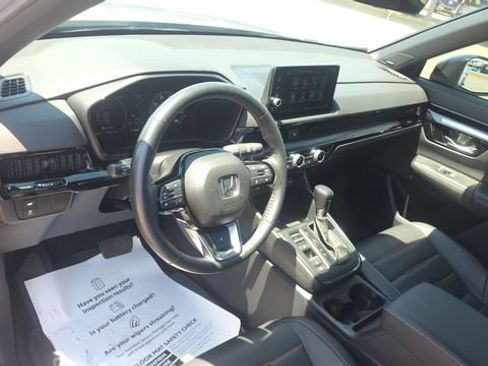 Used 2023 Honda CR-V Sport Touring image 12