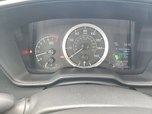 Used 2022 Toyota Corolla LE image 11