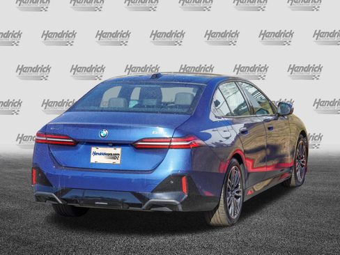 Certified 2026 BMW 540i xDrive image 8