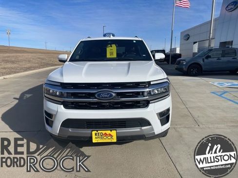 Used 2024 Ford Expedition Max Limited AWD/4WD image 10